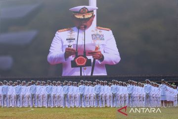 Panglima lantik 33 perwira penerbang dan 350 perwira karier TNI