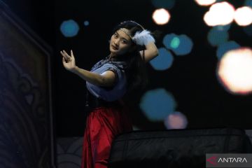 Balaruna Tampil Memukau Pada Malam Puncak Tapin Art Festival 2023