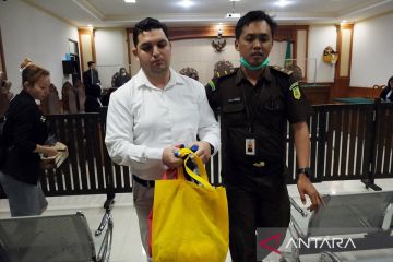 Vonis WNA dalam kasus penerbitan KTP ilegal di Bali