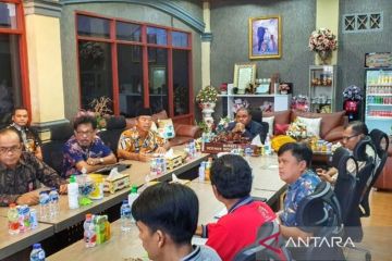 Bupati Manokwari: Kementerian PUPR setujui pembangunan tiga jalan baru