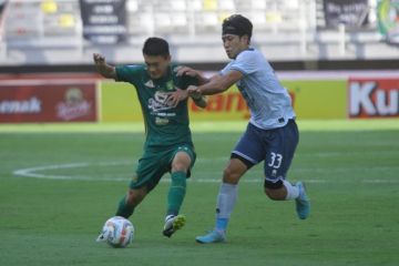 Gol tunggal Sho Yamamoto menangkan Persebaya lawan Persita di GBT