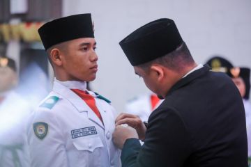 Wali Kota Medan kukuhkan 42 anggota Paskibraka
