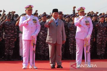 Menhan Prabowo kunjungi Koarmada II di Surabaya