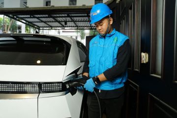 Nissan gabung dengan BMW, Honda dan Ford sediakan "home charging"