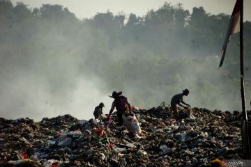 Kadispar Bali sebut sampah di Nusa Penida disebabkan arus laut