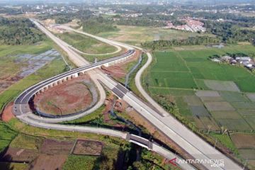 PUPR menargetkan Tol Serang-Panimbang Seksi 2 dan 3 beroperasi 2024