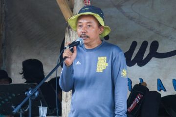 Semangat juang Obech memerdekakan sungai di Tasikmalaya dari sampah