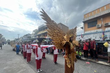 Warga di pulau perbatasan Batam meriahkan HUT RI dengan pawai budaya