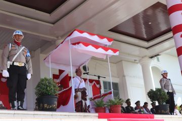 Bupati Kupang ingatkan kepala desa tidak ikut politik praktis