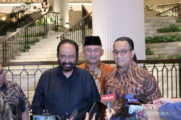 Anies sebut hasil survei internal berbeda dengan lembaga survei