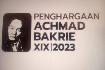 Empat orang raih Penghargaan Achmad Bakrie XIX 2023