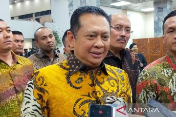 Hukum kemarin, kasus Panji Gumilang hingga Irwan Mussry diperiksa KPK