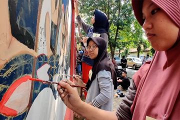 Kesbangpol Batang gelar lomba mural demi cegah vandalisme