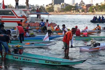 Lomba balap Perahu Katinting jadi ajang kreativitas nelayan Sulsel