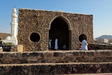 Masjid dan Benteng Khandaq ajari musyawarah dan kesabaran
