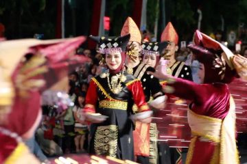Mengintip kemeriahan Merah Putih Light Carnival di Sumatera Barat
