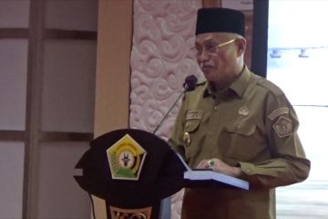 Pemprov Sultra serahkan aset tanah dan bangunan ke TNI AL