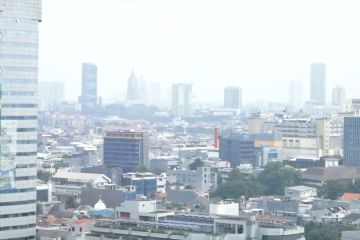 Presiden Jokowi : Rekayasa cuaca hingga WFH untuk atasi polusi DKI