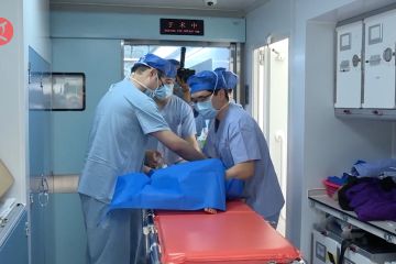 Operasi jantung gratis yang didanai China bahagiakan anak-anak Laos