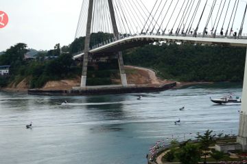 Polda Kepri gelar kirab kebangsaan di Jembatan Satu Barelang