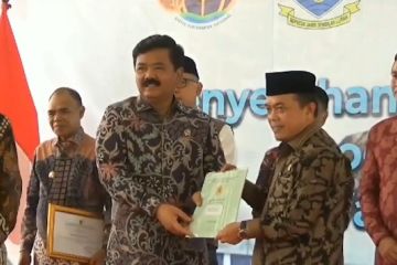 Menteri ATR/Kepala BPN serahkan sertipikat hak pakai Candi Muaro Jambi