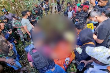 TNI-Polri temukan jenazah relawan kemanusiaan di Lanny Jaya