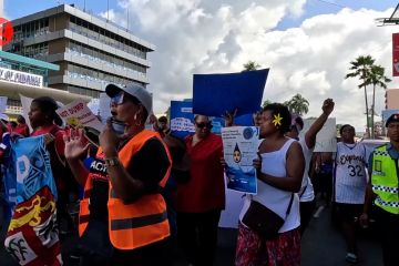 Warga Fiji protes pembuangan air limbah nukllir Jepang