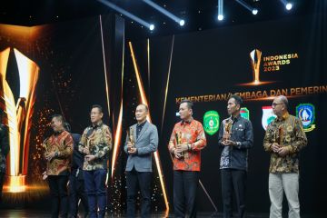 Penjabat Gubernur Sulbar raih penghargaan Indonesia Award 2023