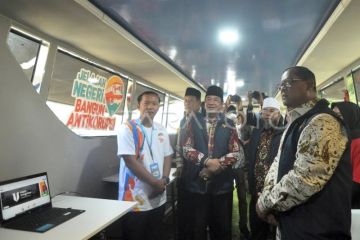 Layanan publik di Bus KPK