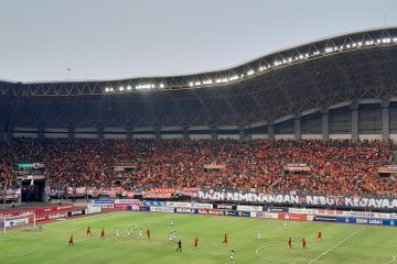 Persija berbagi poin dengan Persib usai imbang 1-1