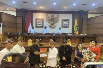 Wayan Koster akui kerja sama lima tahun dengan DPRD Bali berjalan baik