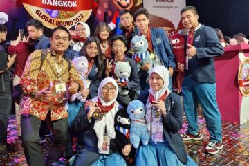 Siswa SMAN 5 Surabaya raih dua medali di Thailand