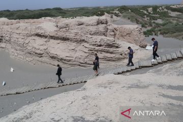 Wisata kota kuno Suoyang di China