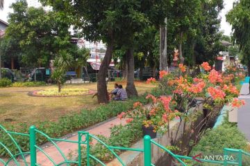Pemkot Jakbar bangun tiga taman sebagai sarana rekreasi warga
