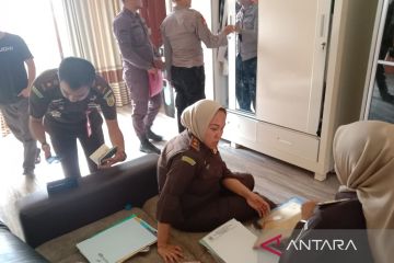 Kejari geledah rumah kontraktor terkait suap DPRD Kabupaten Bekasi