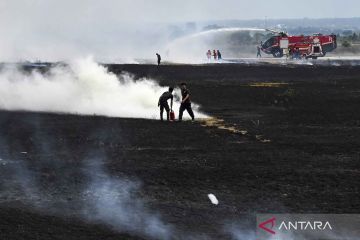 Petugas bandara Lombok uji kemampuan tangani keadaan darurat