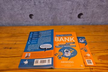 Buku "Ketahanan Bank" bahas nilai AKHLAK dalam industri perbankan