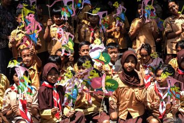 Gerakan wayang masuk sekolah