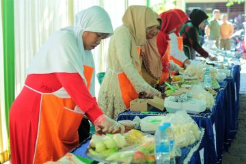 Festival Rujak Uleg mengembangkan kuliner tradisional Kota Probolinggo