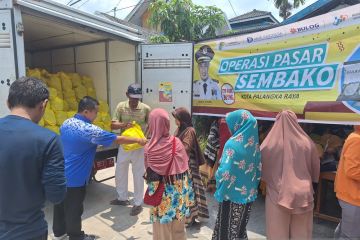 Pemkot Palangka Raya sebar 2.000 paket sembako murah untuk rakyat
