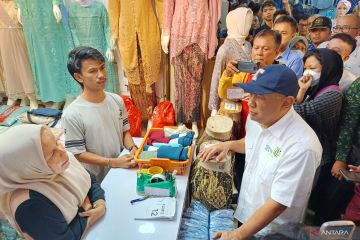 Menkop UKM: Penjual tekstil daring harus penuhi legalitas perdagangan