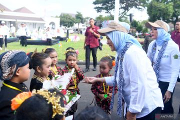 Ibu Negara ajak pelajar Yogyakarta main permainan tradisional