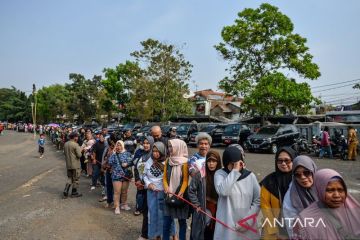 Menjaga stok dan stabilitas harga beras