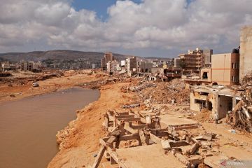Setelah banjir bandang Libya, Wali Kota Derna ditahan