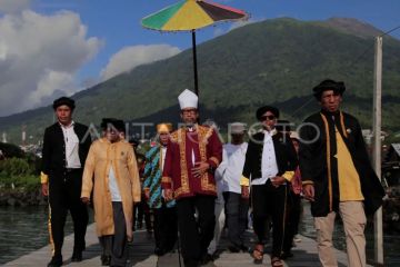 Prosesi Kololi Kie Ngolo Ternate