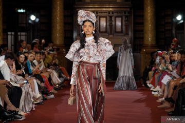 Pertama kali tampil global, Benang Jarum hadir di London Fashion Week