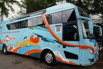 Road show Bus KPK berkeliling Kota Pekanbaru 