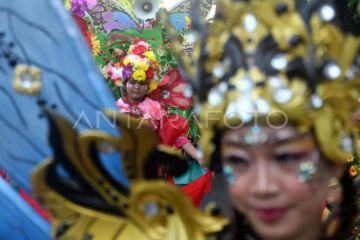 Karnaval Festival Bunga dan Buah Nusantara 2023