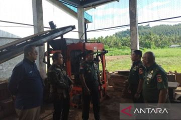 Sinergi TNI-PLN manfaatkan FABA PLTU Amurang