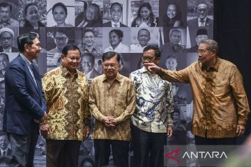 Peluncuran buku dan perayaan ulang tahun ke-76 Luhut Binsar Pandjaitan